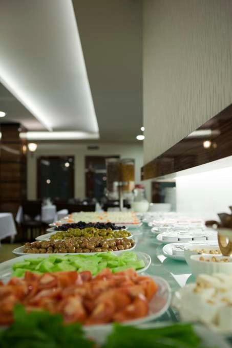 Atalay Hotel Ankara Bagian luar foto