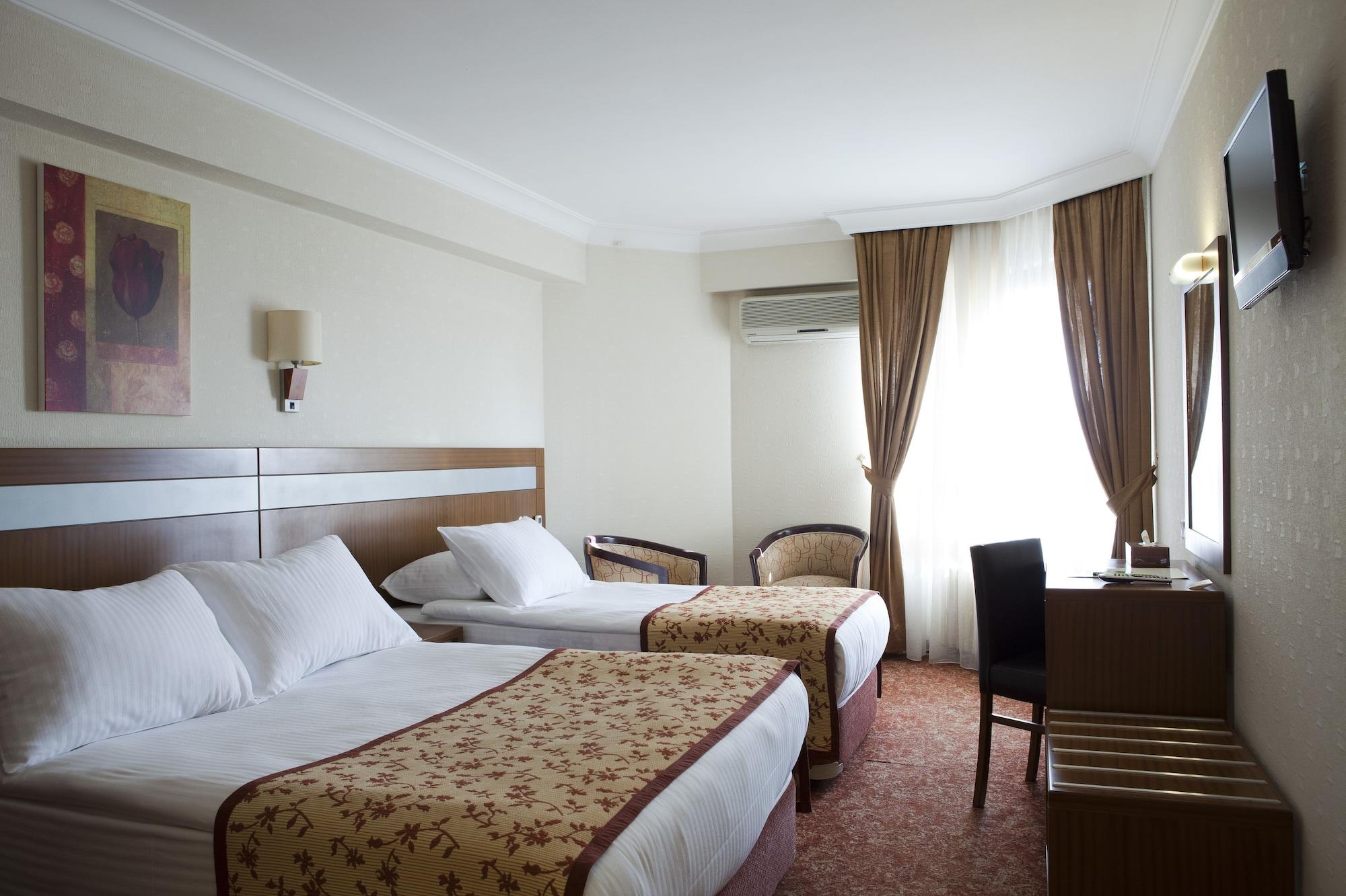 Atalay Hotel Ankara Bagian luar foto