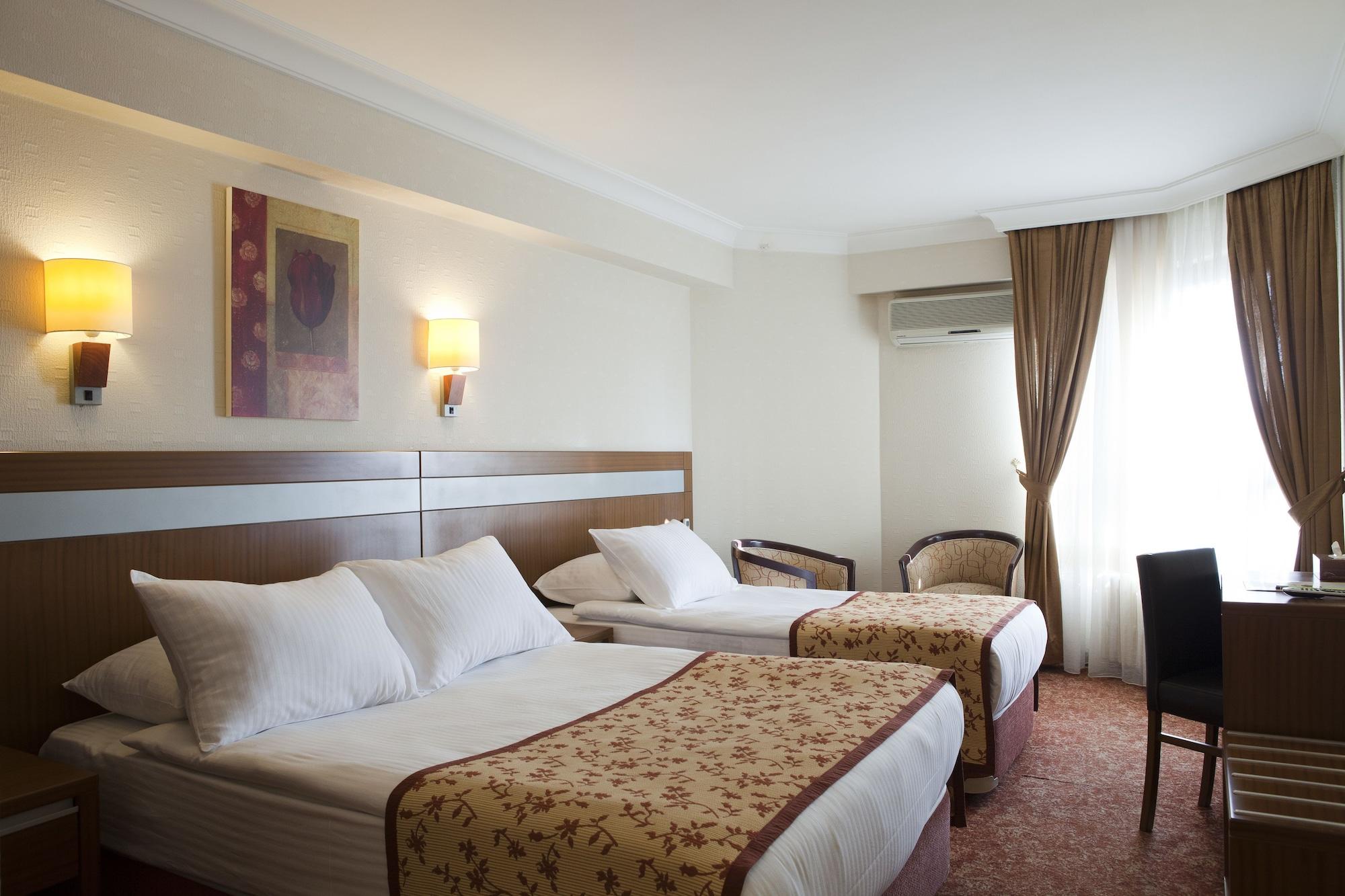Atalay Hotel Ankara Bagian luar foto