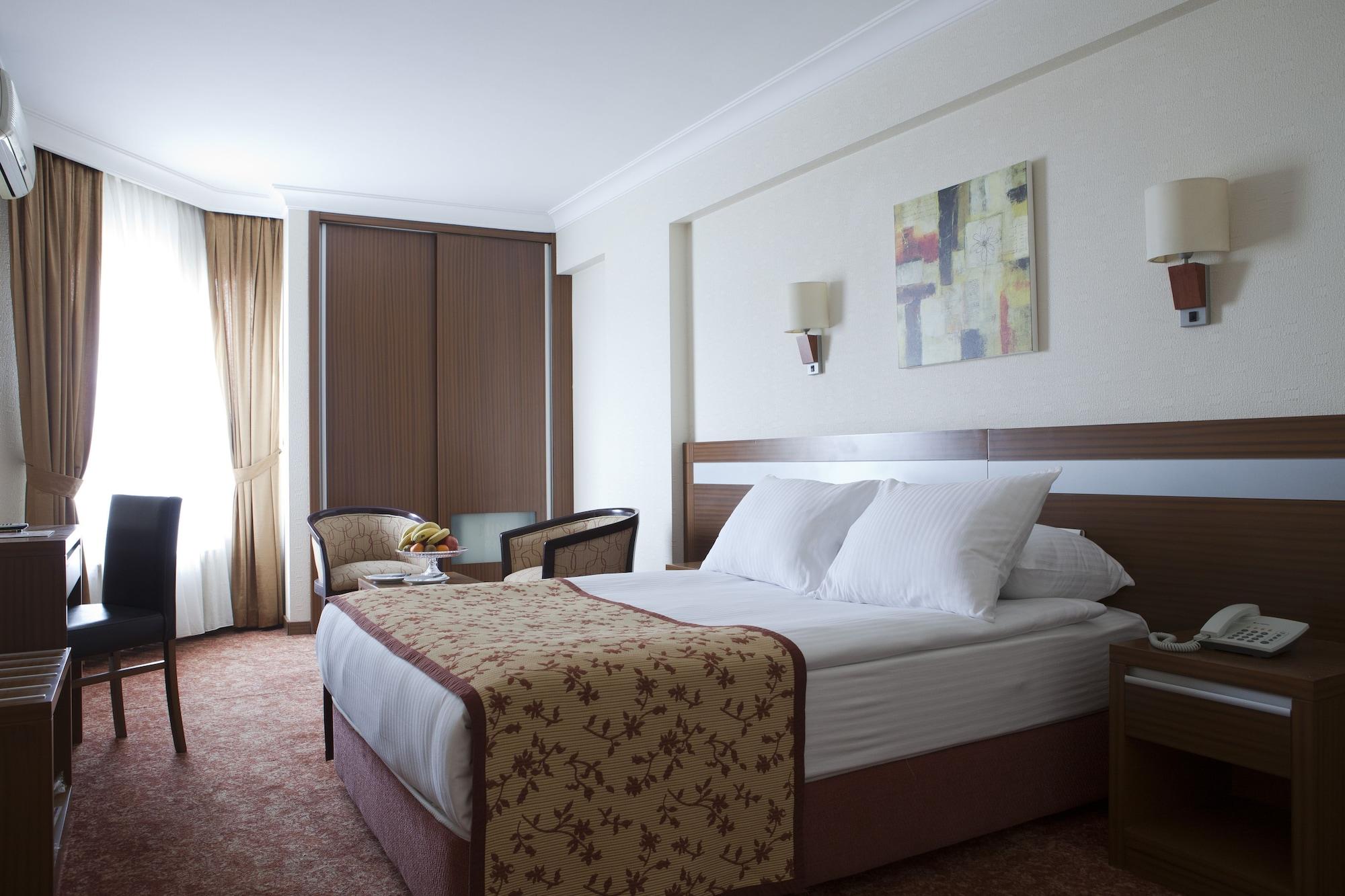 Atalay Hotel Ankara Bagian luar foto