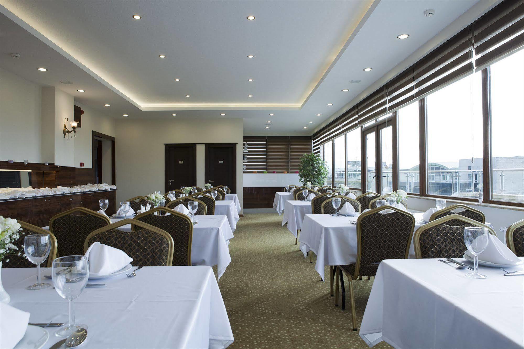 Atalay Hotel Ankara Bagian luar foto