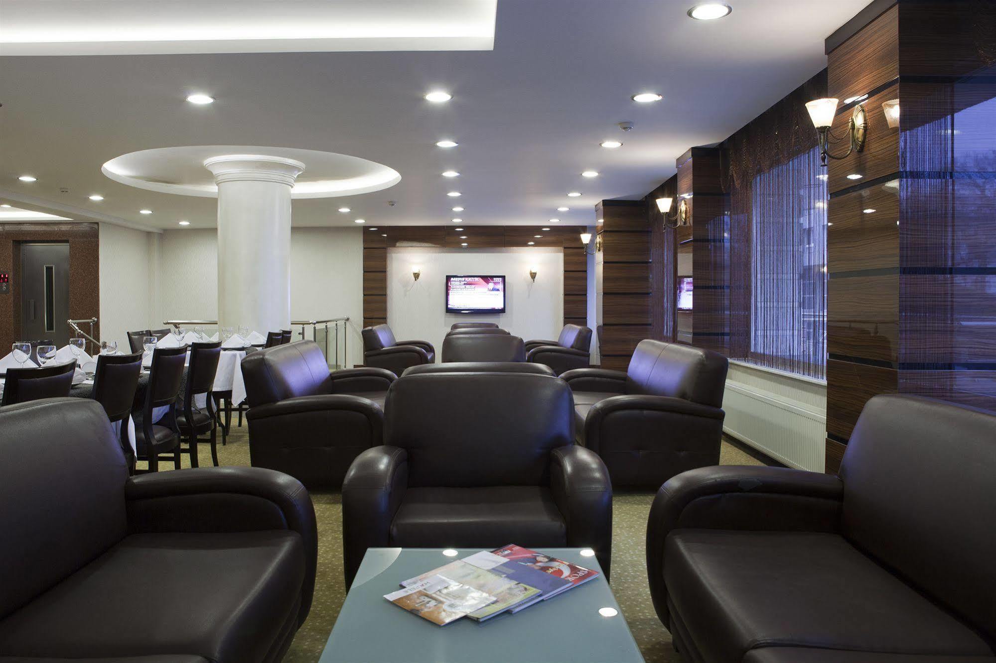Atalay Hotel Ankara Bagian luar foto